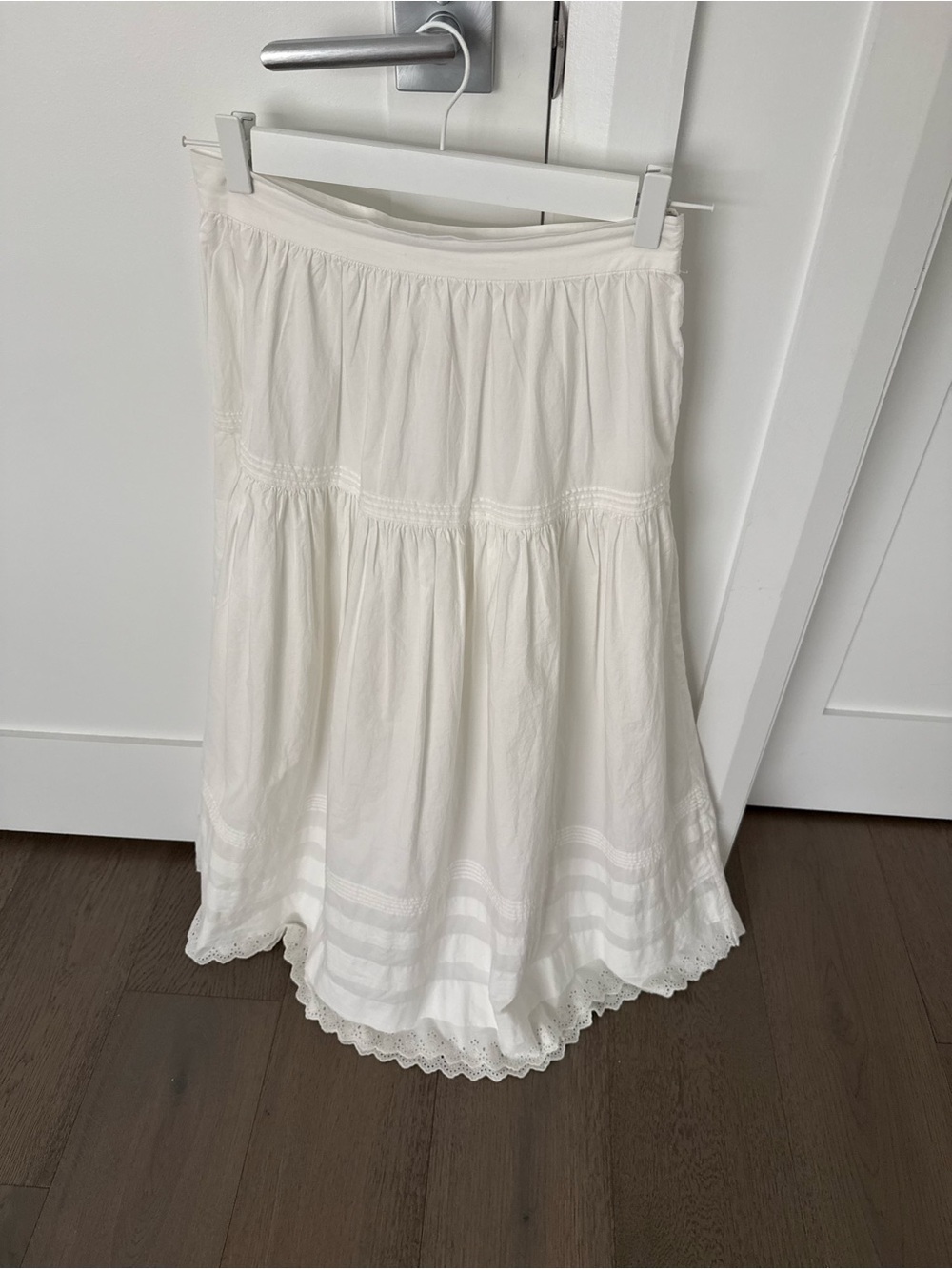 DOEN Sebastiane Skirt in Powder - Picture 6 of 8